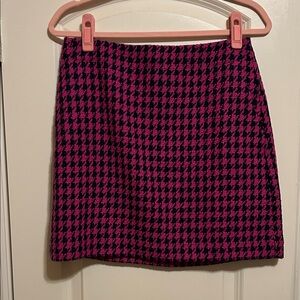 New with tags LOFT Pink and Black Houndstooth Mini Skirt